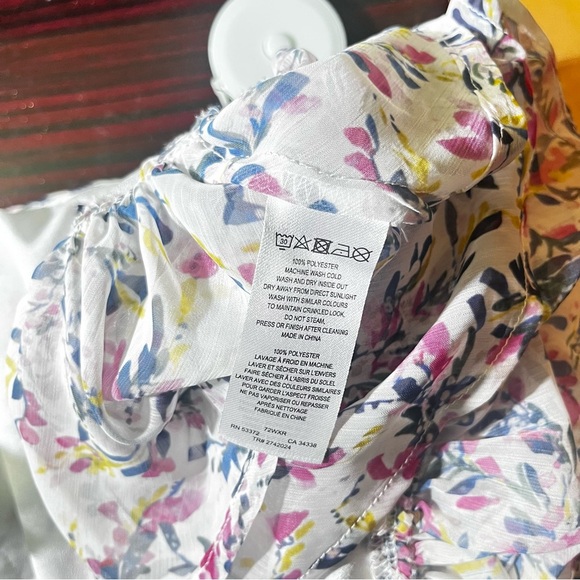 French Connection Floral Ruffle Sleeve Top Size XL - Picture 7 of 8